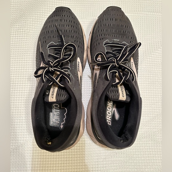 Brooks Women's Ghost 13 - Black / Pearl - Picture 8 of 8